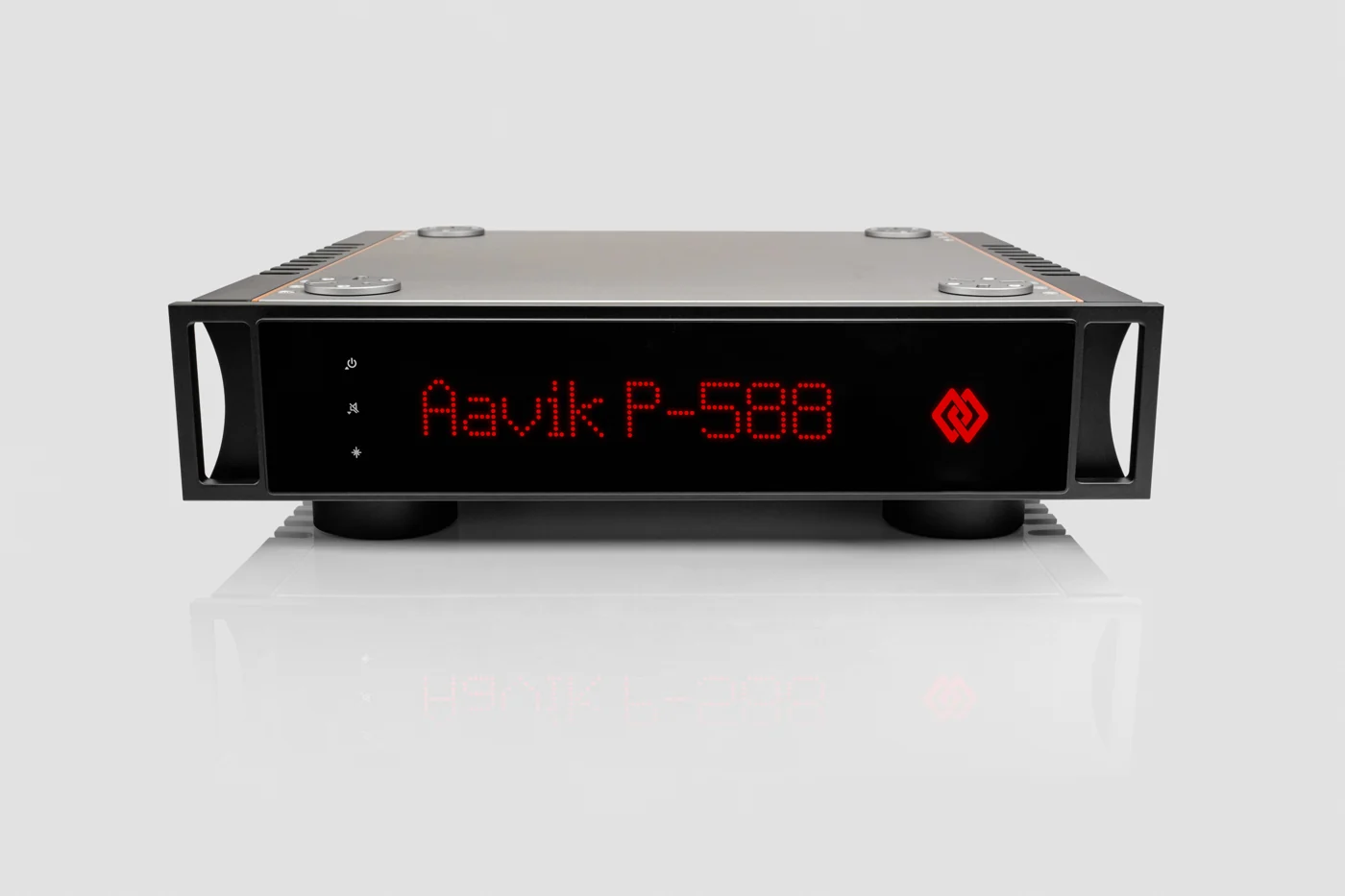 Aavik P-588 - Image 2