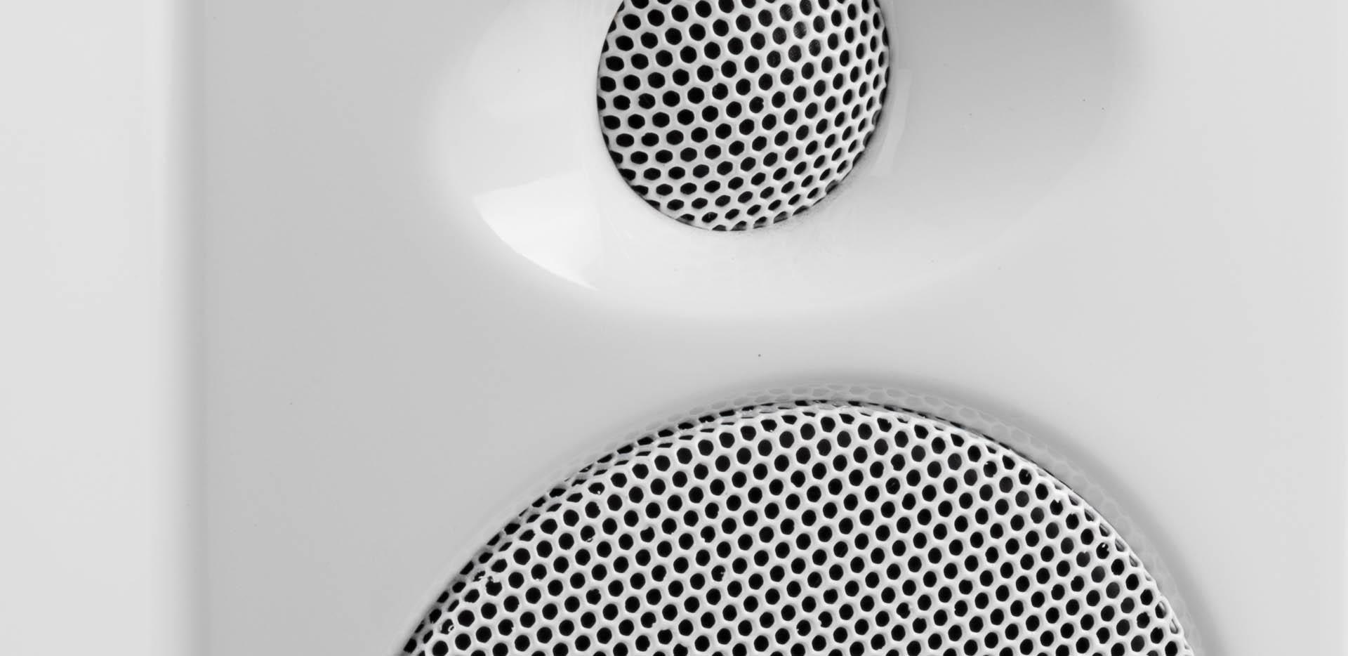 Sonodyne SRP 202 — Sonodyne Bookshelf & Floorstanding Speakers available in Dubai UAE via LEXA Lifestyle
